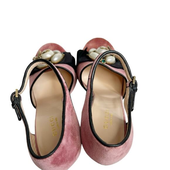 GUCCI Tibet Velvet Pearl Bee GG Embellished Heeled Sandals - Picture 6 of 12